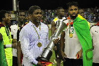 Maxwell Konadu with the trophy