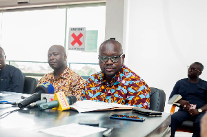 Asenso-Boakye speaking at the meeting with KNUST Vice Chancellor