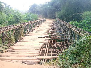 A look at the wooden bridge that connects Abisim Dawa and Abisim Yeboah