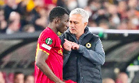 Jose Mourinho with Felix Afena-Gyan