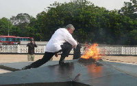 Former President Jerry John Rawlings lightening fire at a wreath-laying ceremony