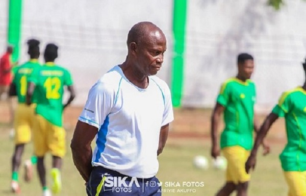 Aduana Stars coach W.O. Tandoh