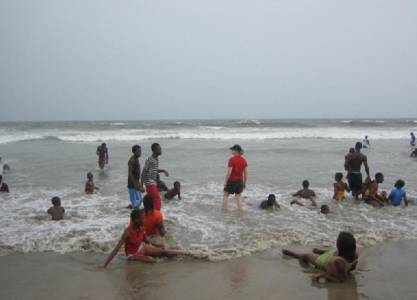 Holidaymakers that thronged the beach