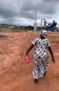 Old woman accusing John Kumah of 'forcefully' taking her land