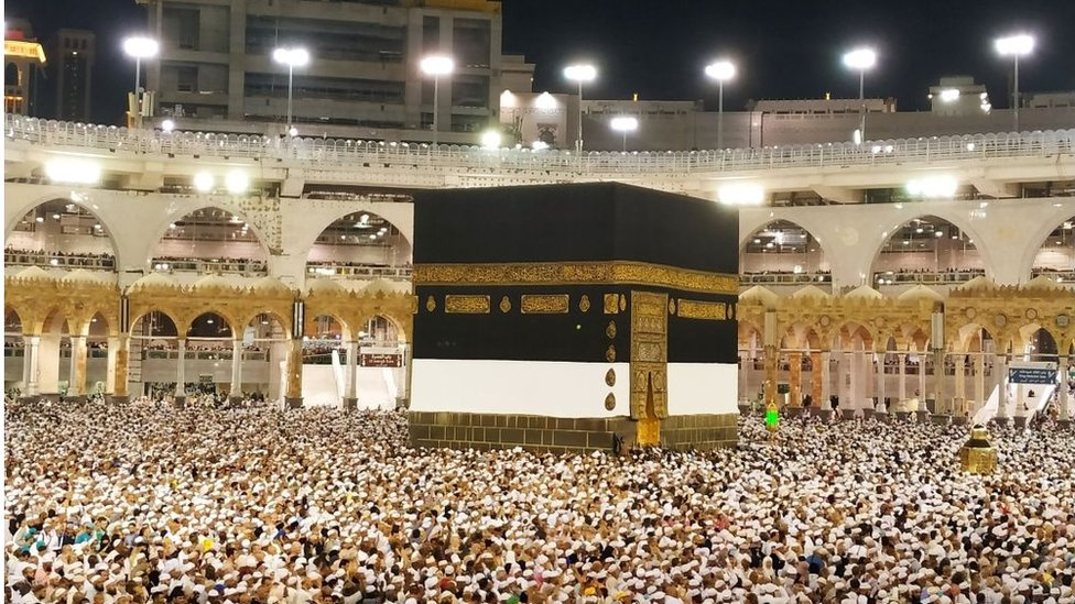 Di Hajj be major annual pilgrimage