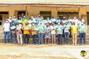 Some of the beneficiaries with their lamps