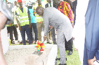 Bawumia cut the sod for the start of the construction of the Western Corridor Project