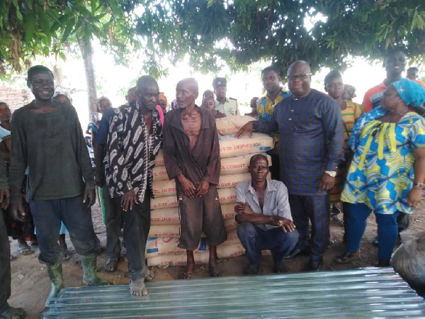 Members of the  Atebubu-Amantin municipal assembly