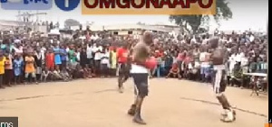 Bukom Banku fighting with Lil Win