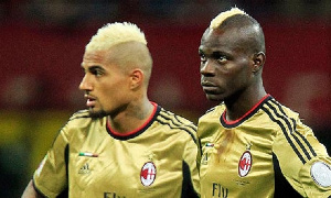 Balotelli kicked off the exchange by jokingly questioning the colours Boateng was wearing