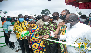 President Akufo Addo Casa De Ropa