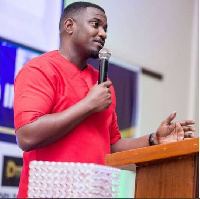 John Dumelo