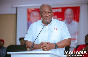 Mahama Jabs Akufo 33.png