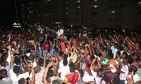 Akufo-Addo mobbed by KNUST students