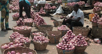 Onion dealers are threatening to stop supply