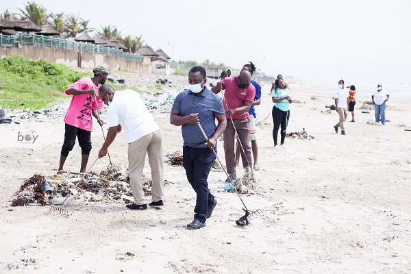 A clean up exercise on on the hotel’s beachfront