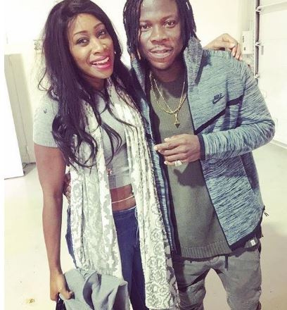 Nigerian born UK singer Waliyah (L) and Ghanaian singer Stonebwoy (R).