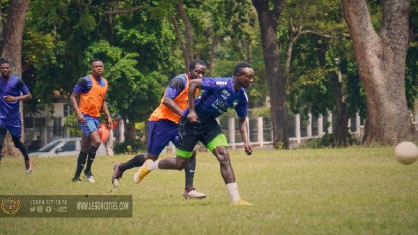 Victorien Adebayor in action at training