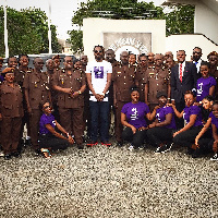 Kwaw Kese with Prison Officers