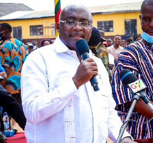 Dr Mahamudu Bawumia With A Mic