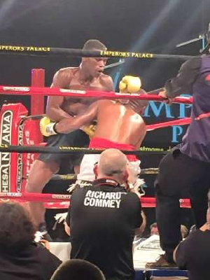 Commey Dominates Mokwana