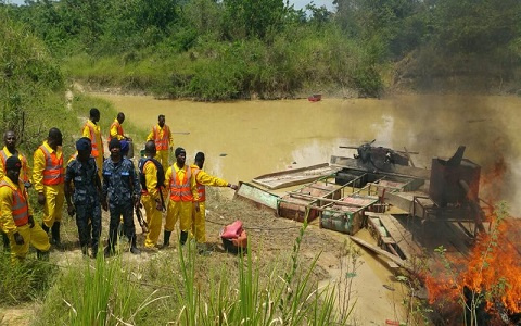 An excavator, three compressor machines, motorbike and a chainsaw machine were seized from them