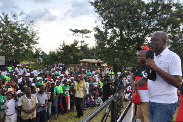 Vice President Amissah-Arthur addressed hundreds of NDC party supporter at the campaign launch