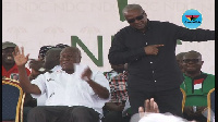 Ex-President Mahama displaying his 'Usain Bolt' signature