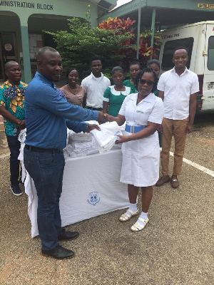 Donation Dunkwa Soe