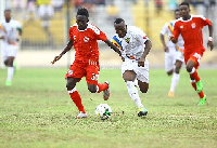 Patrick Razak aiming for a shot