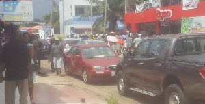 MENZGOLD CROWDED