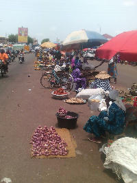 Hawkers occupy streets in Tamale