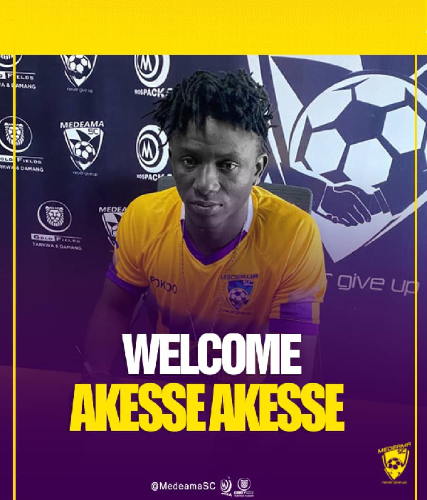 Striker Akesse Akesse