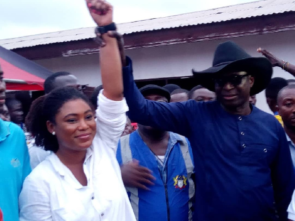 Amanda Okyere in white being declared as winner