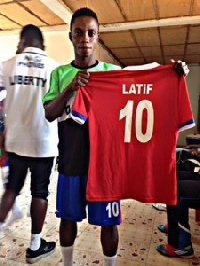 Liberty Professionals striker, Latif Blessing