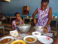 Boarding students during canteen