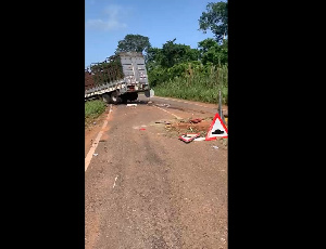 The bridge linking the two roads has caved, causing a lot of danger to motorists.