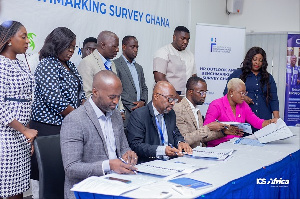  Outlook And Benchmarking Survey Signing94