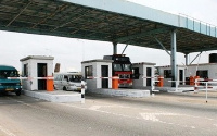 Motorists drove past toll booths that were unmanned | File photo