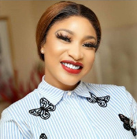 Tonto Dikeh beaming with smiles