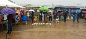 Voter Registration Queue Rains