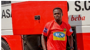 Asante Kotoko midfielder, Sam Adams