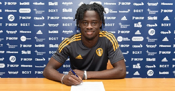 Kwasi Gyabi Darko joins Leeds United