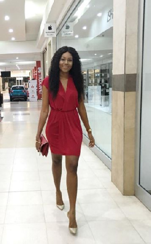 Yvonne Nelson Red Acqua