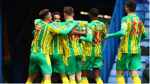 West Brom players as dem celebrate one of dema goals