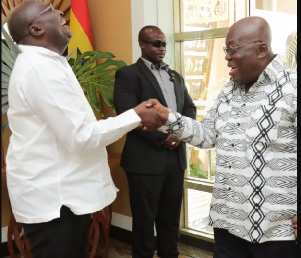 President Akufo-Addo (right) and his Vice President Dr. Bawumia