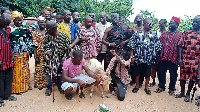 Traditional leaders at the boundary between Adjena and Anum