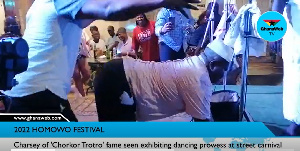 Charsey of 'Chorkor Trotro' fame twerks