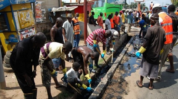 Clean-up exercise in Accra