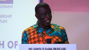 Ignatius Baffour-Awuah addressing the audience